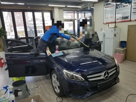 부산루마썬팅전문점.벤츠C클래스.루마시즌2 시공.아티젠 으로 한바퀴...