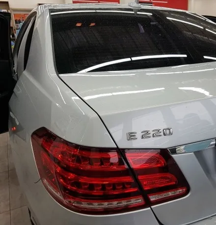 부산,전면썬팅전문점.벤츠E클래스.전면유리교체 후 루마열차단썬팅