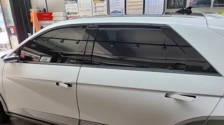 전기차 아이오닉5(무광).루마 버텍스900 썬팅 시공. 부산 버텍스 산업단지점 입니다