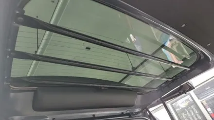 스타리아. 루마 열차단 썬팅.5밴/3밴차량 2대.루마썬팅으로 시공을 했어요.부산 루마 버텍스 썬팅(산업단지점)