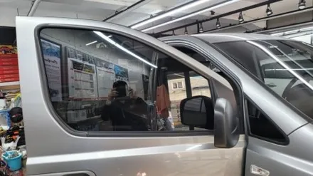 부산 열차단썬팅 시공점.그랜드 스타렉스 열차단 썬팅필름으로 재시공 했습니다