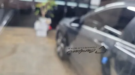 전기차 코나.카디언 열반사 썬팅으로 시공을 하였습니다