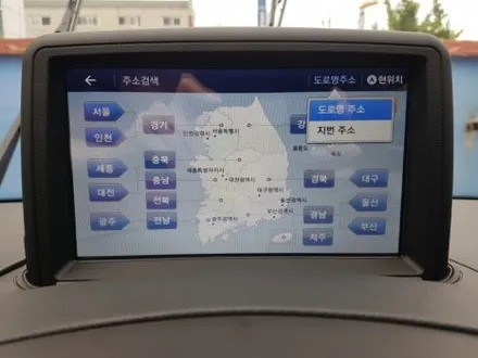 부산.그랜드 스타렉스.네비8인치.상단매립.후방카메라.현대 폰투스. 지니3D맵.