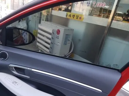 부산.♡DN8쏘나타(스포츠)♡ 레인보우V90.열반사 썬팅. 블랙박스 (QXD3000 프로) 하부 언더코팅(신차 패키지)