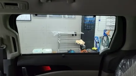 부산 루마버텍스썬팅.카니발 그래비티 버텍스900풀시공 했어요~