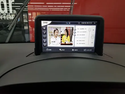 부산.그랜드 스타렉스. 네비(상단매립).8인치(네비)매립.지니3D맵.후방카메라