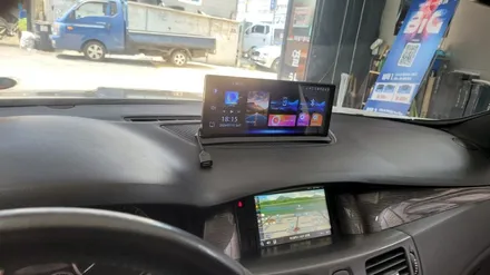 안드로이드 카플레이 모니터형 공임설치 해드렸습니다.삼성SM5 안드로이드 카플레이