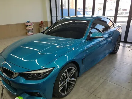 BMW 4 컨버트블.                    스미스 T1 썬팅시공.