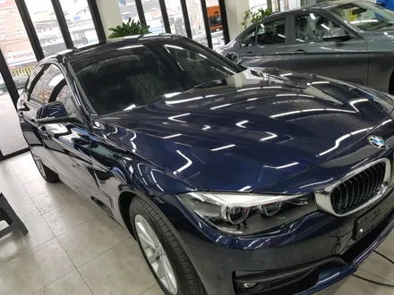 BMW 5시리즈                        버텍스900.버텍스700.           라티튜드 썬팅 시공