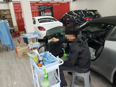 부산포르쉐루마썬팅.부산버텍스썬팅.포르쉐 타르가 버텍스700☆☆☆ 시공.