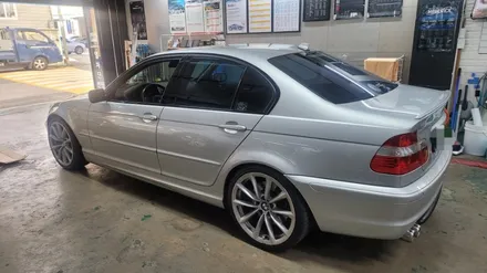 BMW3 시리즈.루마버텍스900썬팅필름으로 재시공을 하였습니다