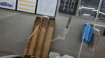 부산.레이차량 반사필름으로 썬팅을 재시공 하였습니다