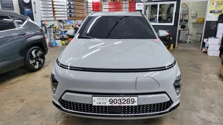 전기차 코나.카디언 열반사 썬팅으로 시공을 하였습니다