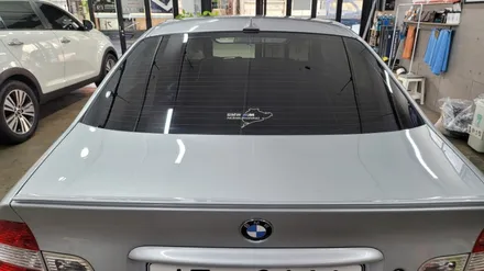 BMW3 시리즈.루마버텍스900썬팅필름으로 재시공을 하였습니다