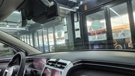 더올뉴 투싼 하이브리드.루마 버텍스 썬팅.아이나비 블랙박스 장착.부산 사상구 (미라클 카 멀티샵)