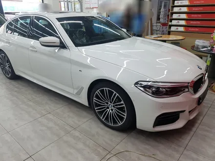 부산.BMW5시리즈.레인보우 열반사 썬팅♡레인보우V90♡ 유리막 코팅.4종 PPF