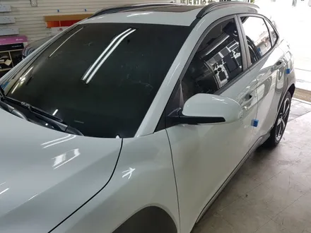 부산.코나.레이노S9.열차단 썬팅.레이노 최상급 썬팅 필름  (가격대비 성능 1등 필름)