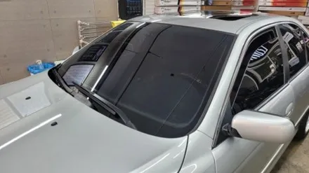 부산 열차단썬팅 시공점.루마버텍스썬팅 사상 산업단지점 입니다.BMW5시리즈 버텍스900으로 재시공 했어요
