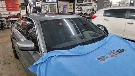 BMW5.루마버텍스썬팅 시공.전면유리 버텍스900시공 했어요~