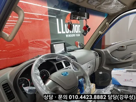 부산. 포터2 네비매립. P682   8인치 네비게이션. 상단매립.  지니3D맵. 후방카메라 설치