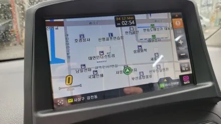부산 네비매립 장착전문점.♧올뉴 모닝♧.8인치 상단매립.후방카메라.작업은 꼼꼼하게~ 미라클 카 멀티샵 입니다