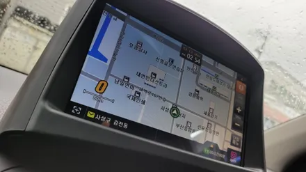 부산 네비매립 장착전문점.♧올뉴 모닝♧.8인치 상단매립.후방카메라.작업은 꼼꼼하게~ 미라클 카 멀티샵 입니다