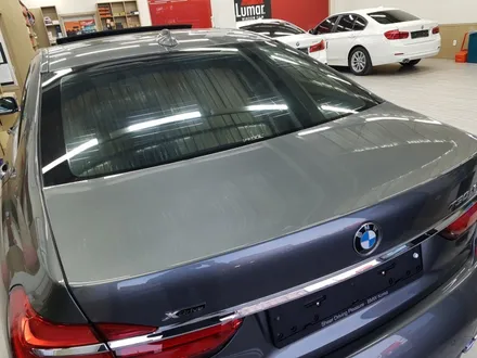부산.열반사 썬팅.브이쿨K BMW 7시리즈.                      (브이쿨 K 썬팅 시공)