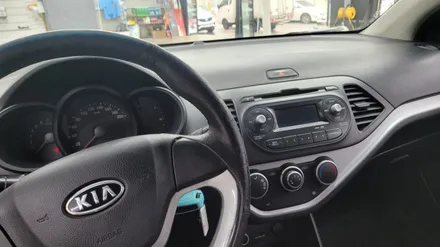 부산 네비매립 장착전문점.♧올뉴 모닝♧.8인치 상단매립.후방카메라.작업은 꼼꼼하게~ 미라클 카 멀티샵 입니다