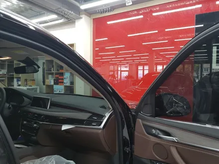 부산BMW X5 스미스클럽 T1 썬팅시공
