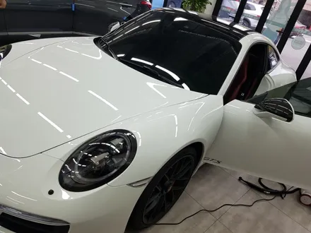 부산포르쉐 카레라4GTS 버텍스900 시공