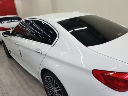 부산버텍스썬팅.BMW5 루마 버텍스900☆☆☆☆☆풀시공.프리미엄 썬팅.루마최고봉썬팅.현재로는 1등 제품이죠...