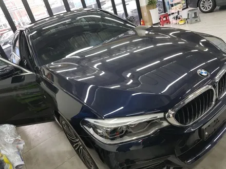 BMW 5시리즈                        버텍스900.버텍스700.           라티튜드 썬팅 시공
