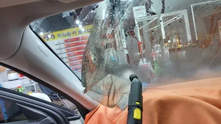 부산.루마 버텍스 썬팅.(사상 산업단지점)미라클 카 멀티샵. 벤츠E 클래스. 전면썬팅.버텍스900☆☆☆☆☆. 파인뷰LX5000파워(블랙박스 장착)