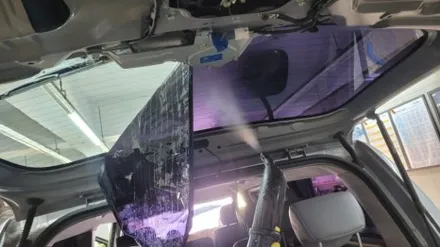 그랜드스타렉스 열차단썬팅필름으로 재시공을 하였습니다.부산 글라스 틴트 썬팅샵 입니다