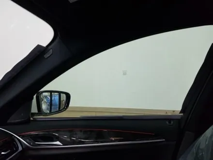 부산버텍스썬팅.BMW5 루마 버텍스900☆☆☆☆☆풀시공.프리미엄 썬팅.루마최고봉썬팅.현재로는 1등 제품이죠...