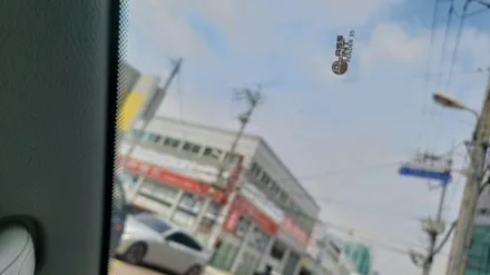 부산 봉고3 냉동탑차 열차단썬팅 글라스틴트 필름으로 시공을 하였습니다