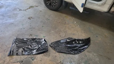 포터2 반사필름으로 재시공을 하였습니다. 아이나비 칼트윈 썬팅필름 시공점