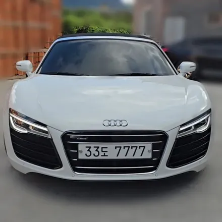 아우디 R8 V10 스파이더, 신형R8핸들 장착과 버튼 인스톨로 엔진 스타트!!! / 양주, 구리, 의정부