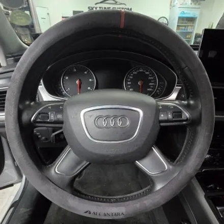 2012년식 A6 3.0TDI, 순정형 D컷핸들&원형 타공 기어노브 세트 교체 / 양주, 구리, 의정부