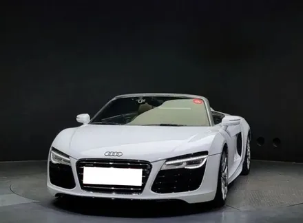 아우디 R8 V10 스파이더, 원터치 시동/신형 R8 카본 핸들 장착으로 업그레이드 / 양주, 구리, 의정부