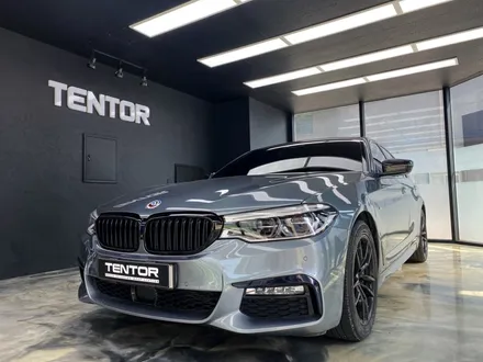 BMW 5시리즈 고광택 루프스킨 재시공, 은평구 랩핑 / 고양시 덕양구 삼송동