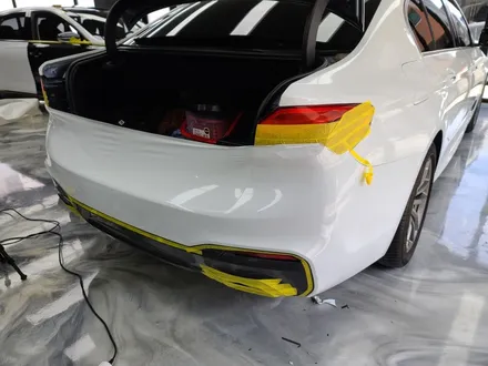 BMW530d 사고차량 뒷범퍼 랩핑시공/랩핑보험처리/고양/삼송/일산랩핑/ / 고양시 덕양구 삼송동