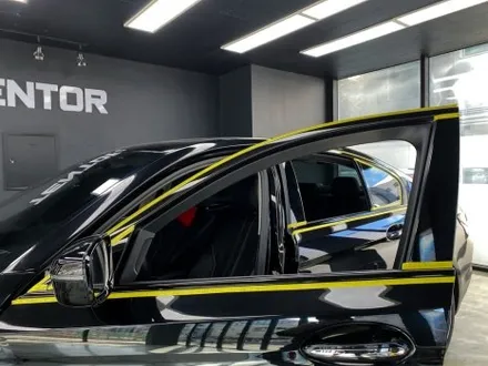 BMW 520i 럭셔리 5시리즈 크롬죽이기 시공기, 은평구 랩핑 / 고양시 덕양구 삼송동