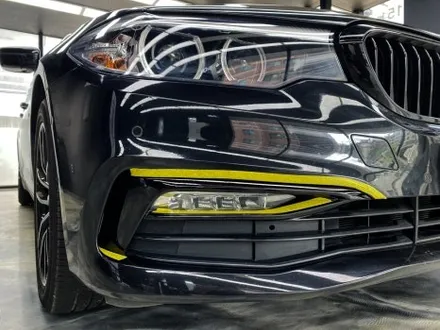 BMW 520i 럭셔리 5시리즈 크롬죽이기 시공기, 은평구 랩핑 / 고양시 덕양구 삼송동