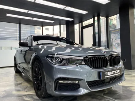 BMW 5시리즈 고광택 루프스킨 재시공, 은평구 랩핑 / 고양시 덕양구 삼송동