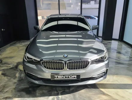 BMW 5시리즈 그릴랩핑 크롬죽이기 일산랩핑 삼송랩핑 / 고양시 덕양구 삼송동