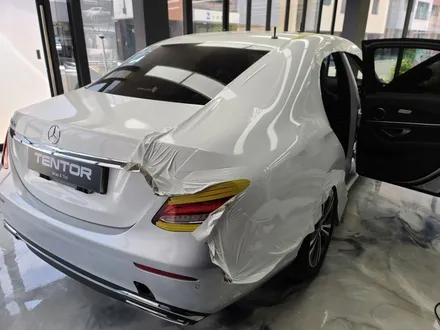 벤츠 E220d 부분 재시공 랩핑/사고랩핑/고양랩핑/텐토르고양 / 고양시 덕양구 삼송동