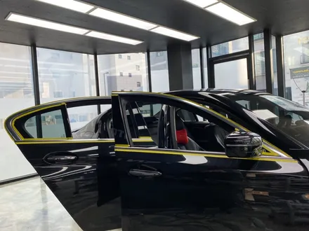BMW 520i 럭셔리 5시리즈 크롬죽이기 시공기, 은평구 랩핑 / 고양시 덕양구 삼송동
