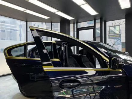 BMW G30 5시리즈 크롬죽이기 랩핑 시공으로 블랙팩 완성, 일산랩핑 / 고양시 덕양구 삼송동