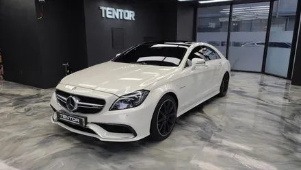 벤츠 CLS63 AMG 루프스킨시공 자동차랩핑 파주 고양랩핑 텐토르고양 / 고양시 덕양구 삼송동